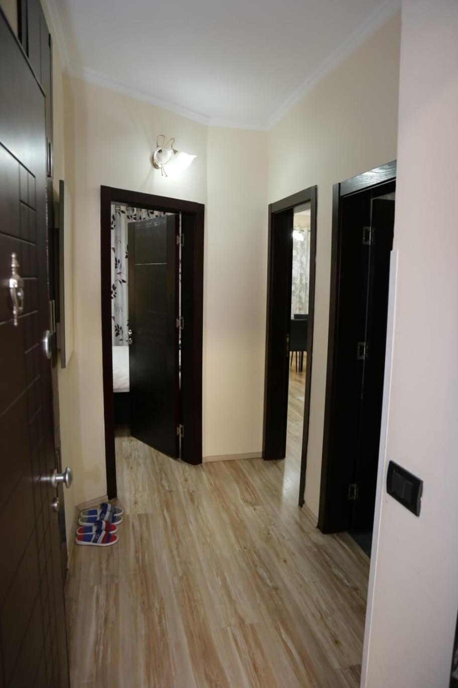 טיראנה Ergi'S Host Apartment מראה חיצוני תמונה