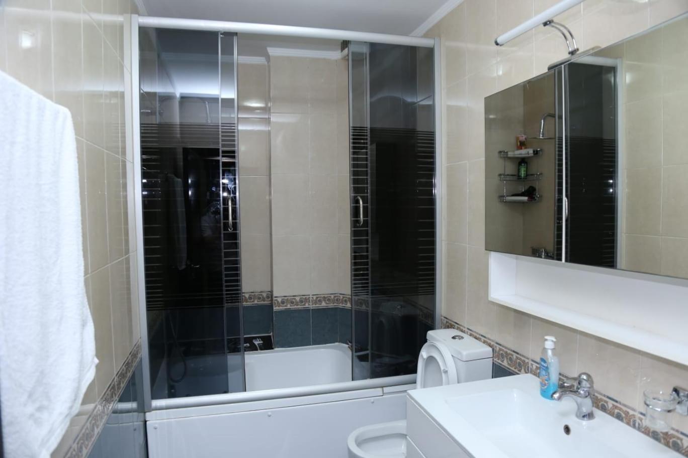 טיראנה Ergi'S Host Apartment מראה חיצוני תמונה